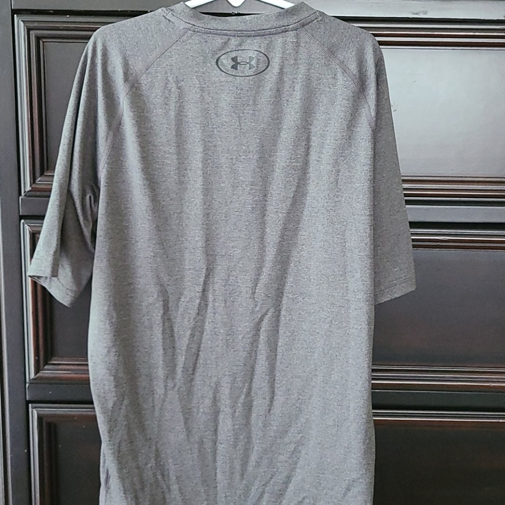 * Boys Under Armour Compression HeatGear M Shirt - Picture 4 of 4